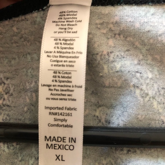 💫LuLuRoe💫 Perfect Tee - XL - Picture 4 of 6